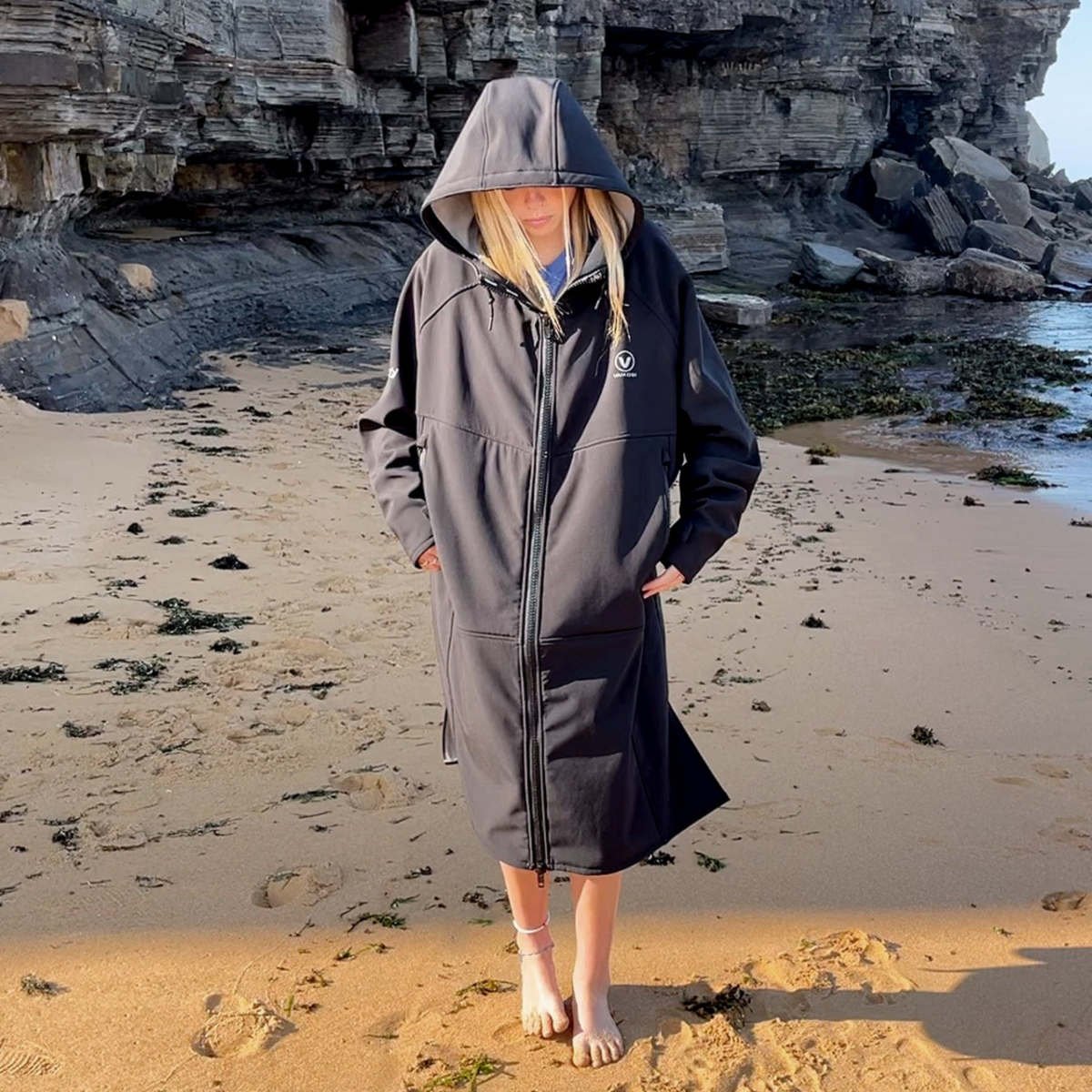 Vaikobi Beach Coat – Fleece-Lined